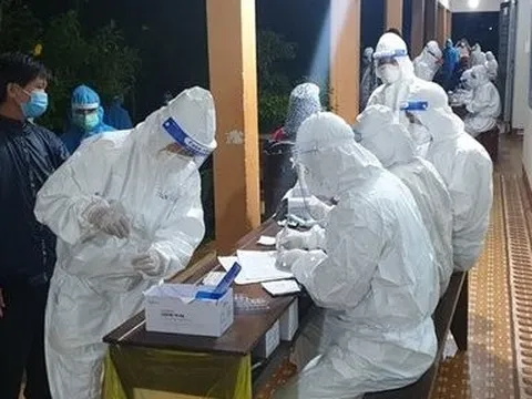 Yêu cầu xác định trách nhiệm việc thu phí xét nghiệm PCR cao hơn quy định