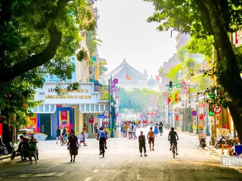 Ngắm Hà Nội thật bình yên ngày Tết Độc lập