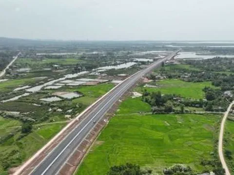 Cao tốc Vân Đồn – Móng Cái miễn thu phí đến hết tháng 9