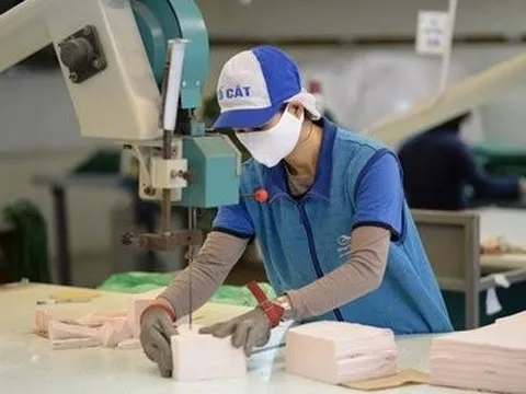 Ngành dệt may xuất siêu hơn 12 tỷ USD trong 8 tháng đầu năm