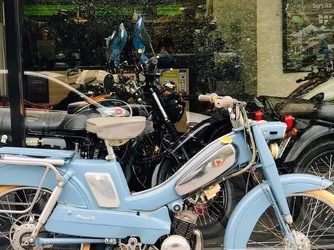 Xe gắn máy đời cổ hàng hiếm của dân chơi Hà thành