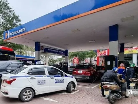 Petrolimex giải trình về khoản lỗ của công ty mẹ