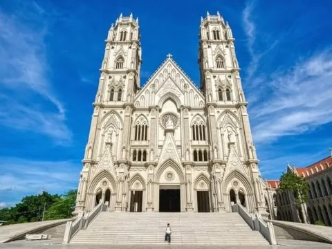 Check-in nhà thờ Song Vĩnh - tọa độ săn ảnh cực chất mới toanh ở Vũng Tàu