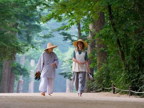 Đưa du khách vào chùa tu: Mô hình du lịch 'gây sốt' ở Hàn Quốc