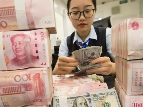 Nhân dân tệ giảm giá: Việt Nam, thiệt hơn và ứng xử