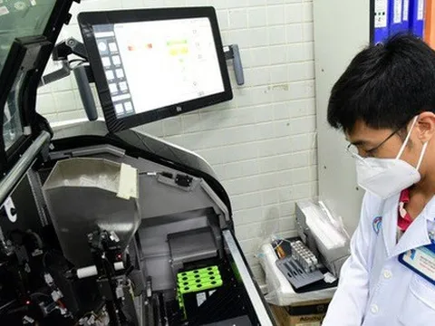 Xã hội hóa y tế hay 'núp bóng' kinh doanh không hợp pháp?