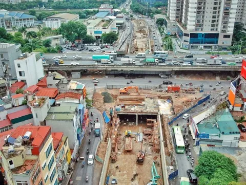 Cận cảnh hầm chui 700 tỷ đồng Lê Văn Lương - Vành đai 3 (Hà Nội)