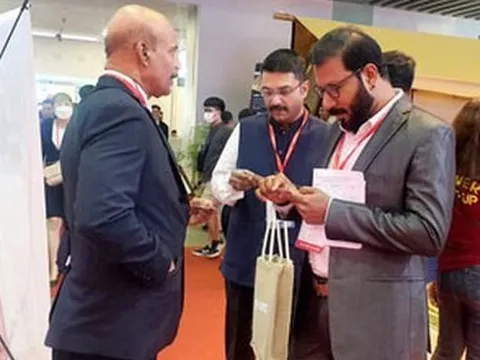 Đón làn sóng du khách Trung Đông, Ấn Độ