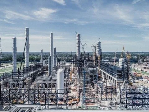 Nga ngừng bán dầu cho các quốc gia áp đặt giá trần