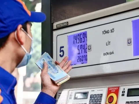 Chuyên gia: Đến lúc bỏ quỹ bình ổn giá xăng dầu, thay bằng dự trữ