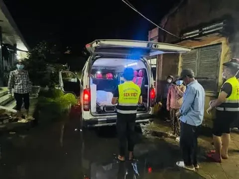 Vụ sập tường nhà xưởng khiến 5 người chết: Nạn nhân kể lại giây phút kinh hoàng