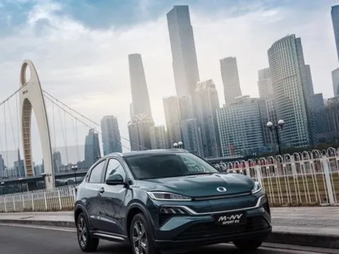 Lộ diện mẫu ô tô điện mới của Honda, cùng phân khúc với VinFast VF e34