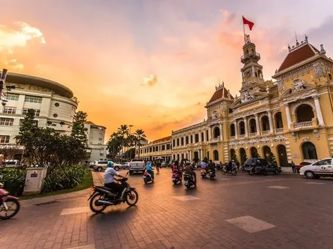 Năm 2030, dân số có thu nhập trên 7.300 USD/năm ở Việt Nam sẽ vượt qua Thái Lan