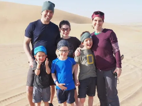 Gia đình Canada thực hiện hành trình vòng quanh thế giới: Bắt đầu từ chẩn đoán của bác sĩ