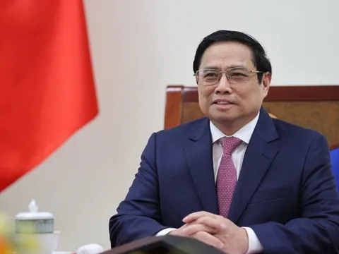 Thủ tướng Phạm Minh Chính điện đàm với Thủ tướng Trung Quốc Lý Khắc Cường