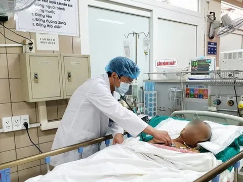 Dứt khoát không để kéo dài tình trạng thiếu thuốc, trang thiết bị y tế