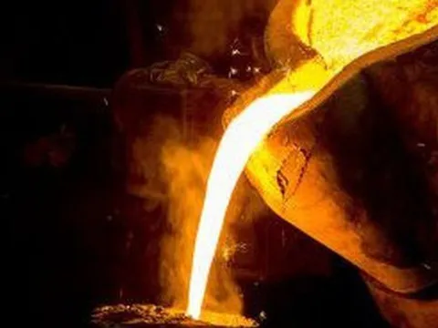 "Kỳ lạ" một công ty đúc chì: Đi mượn gần 13.000 tỷ rồi cho vay 14.000 tỷ