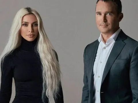 Chân dung doanh nhân 46 tuổi cùng Kim Kardashian thành lập quỹ đầu tư