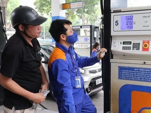 Đề xuất giảm 50% thuế tiêu thụ đặc biệt đối với xăng, giảm 50% thuế GTGT với xăng, dầu