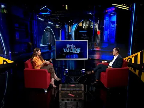 Chuyên gia Dragon Capital chia sẻ công thức đầu tư của người giàu chậm: Đơn giản hơn nhiều người tưởng