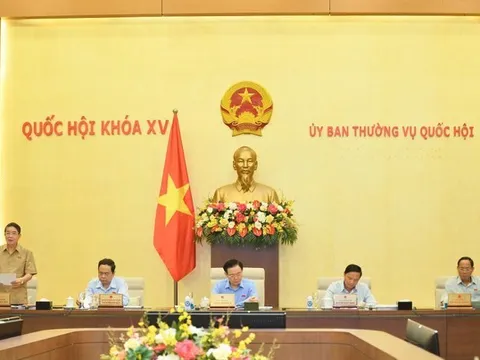 Đề xuất giám sát tình trạng dư thừa điện mặt trời, điện gió