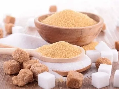 7 doanh nghiệp trúng đấu giá nhập khẩu 109.000 tấn đường