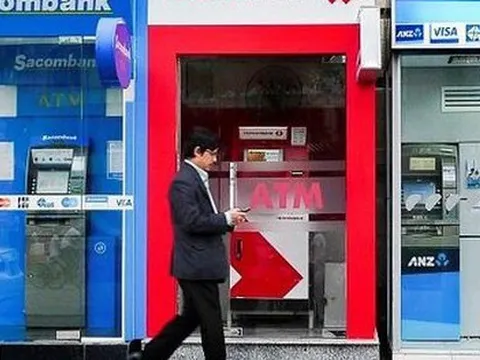 ATM ngân hàng bị “thất sủng”?