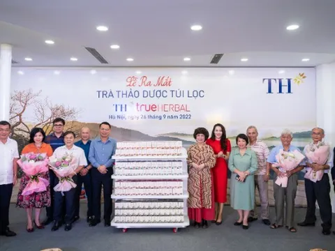 Trà thảo dược túi lọc TH true HERBAL – sản phẩm tiên phong vì sức khỏe cộng đồng