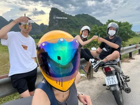 Chi gần 80 triệu đồng, nhóm bạn 4 người đi xuyên Việt trong 35 ngày để kỷ niệm 10 năm tình bạn