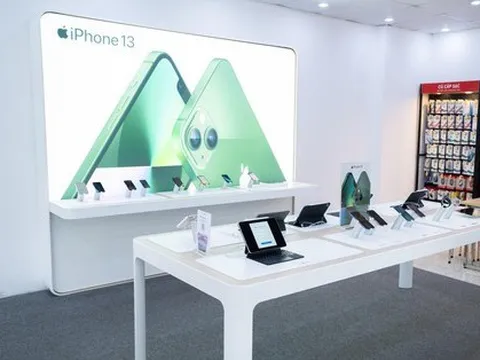 Mục sở thị không gian trải nghiệm 'chuẩn Apple' tại Việt Nam
