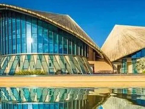 Ở Bạc Liêu có một nhà hát kiến trúc vô cùng đặc biệt, lấy cảm hứng từ biểu tượng người Việt Nam