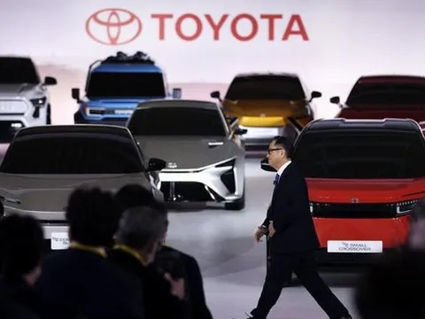 Lý do Toyota chưa vội vã chuyển sang làm xe điện