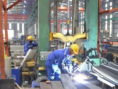 ADB: Nền tảng kinh tế vĩ mô mạnh hỗ trợ Việt Nam phục hồi bền vững