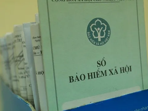 Người lao động sẽ được hưởng những khoản tiền nào khi đóng đủ 20 năm BHXH?