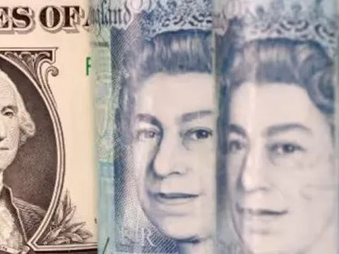 Đồng bảng Anh thấp kỷ lục, nhân dân tệ thấp nhất 2,5 năm, USD tăng mạnh