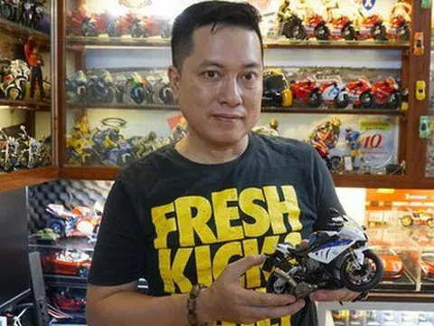 Chiêm ngưỡng bộ sưu tập mô hình ô tô, xe máy tiền tỷ