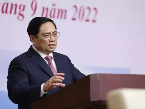 Thủ tướng: Xử lý dứt điểm những khó khăn, vướng mắc của các doanh nghiệp FDI