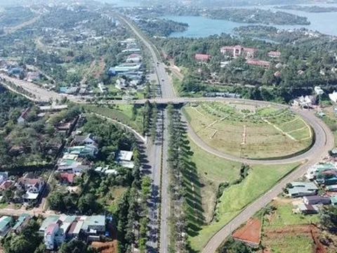 Thành phố trẻ nhất Tây Nguyên hoàn thành xây dựng nông thôn mới