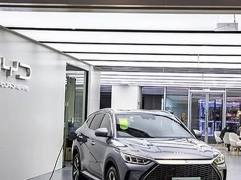 Hãng xe vượt mặt Tesla công bố giá bán xe điện tại châu Âu