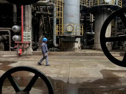 Trung Quốc đang tích cực bán dầu cho châu Âu