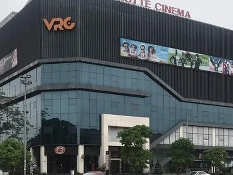 Chủ tịch VRC nộp đơn từ nhiệm