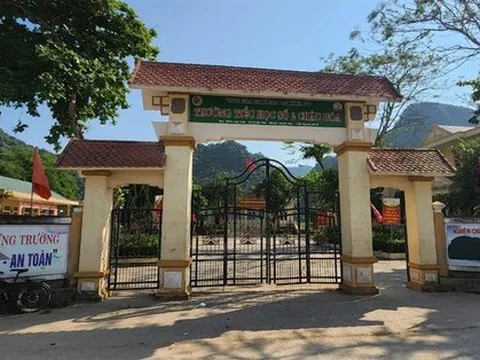 Đề nghị kỷ luật hiệu trưởng cầm cố sổ đỏ trường học ở Quảng Bình