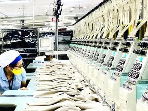 Thay đổi nhanh để đón sóng FDI