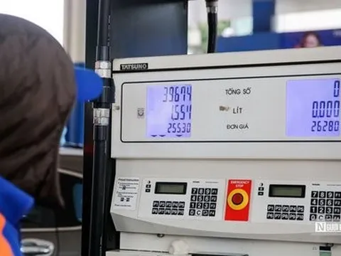 Giá xăng dầu sắp tăng vì "gánh" thêm chi phí vận chuyển