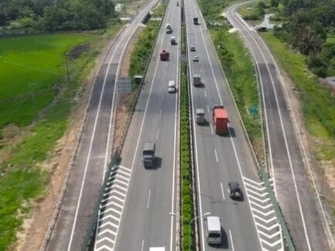 Đề nghị 2 Bộ vào cuộc xử lý vật liệu cho dự án cao tốc nghìn tỷ