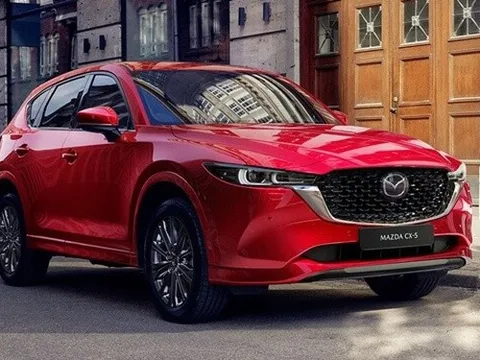 3 mẫu SUV cỡ C giảm giá mạnh nhất thị trường: CR-V kịch sàn 150 triệu, Forester xả kho chờ mẫu mới