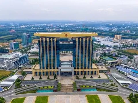 Vùng kinh tế nào chiếm hơn 40% tổng thu ngân sách Nhà nước 9 tháng đầu năm 2022?