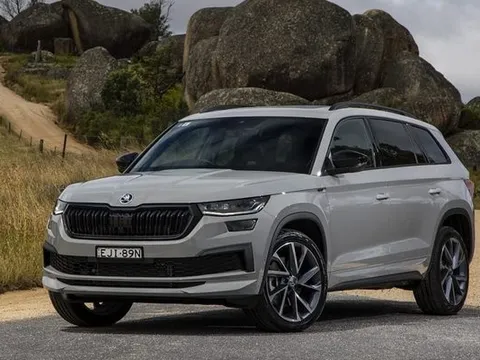 Loạt đối thủ 'khó nhằn' của 4 dòng Skoda bán tại Việt Nam năm sau: CR-V và CX-5 sắp có nâng cấp lớn