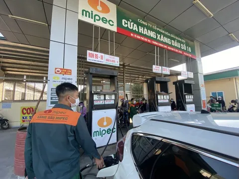 Bộ trưởng Bộ Công Thương thành lập Hội đồng thẩm định kết quả thanh tra xăng dầu