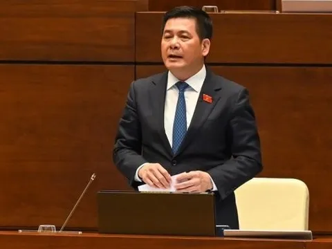 “Vỡ” hệ thống bán lẻ xăng dầu: Trách nhiệm của Bộ Công Thương